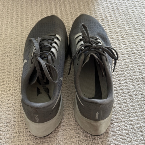 Nike Men's Air Zoom Pegasus 37 Men's Road Running Shoes (Size 8.5) - Picture 4 of 10